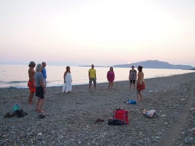 m_tai_chi_on_the_beach_2_400